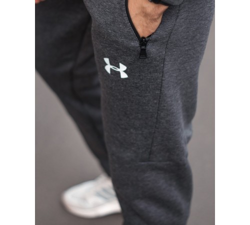 Утеплённый спортивный костюм Under Armour серый