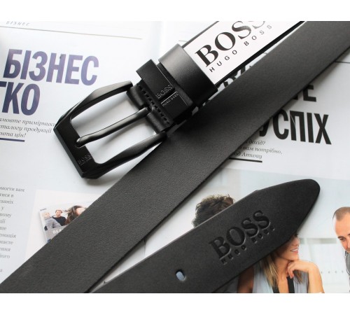 Кожаный мужской ремень с черной пряжкой Hugo Boss черный