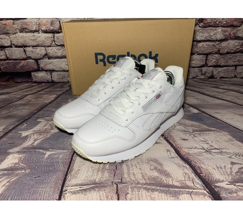 Мужские кроссовки белые Reebok Classic белые