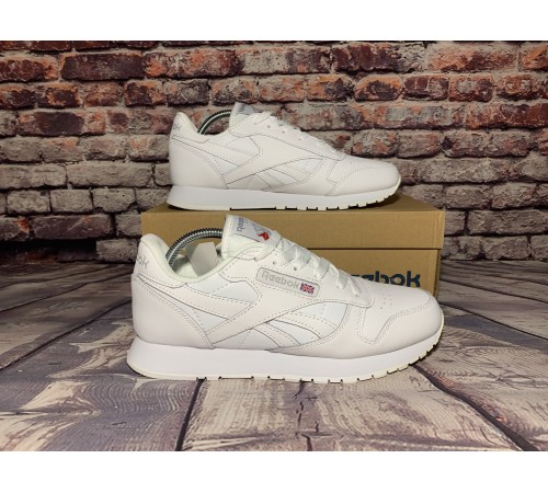 Мужские кроссовки белые Reebok Classic белые