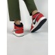 Женские кроссовки Nike Air Jordan 1 retro красные с черным/белым