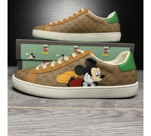 Женские  кожаные кеды Gucci Ace GG Disney. Кроссовки Gucci Disney