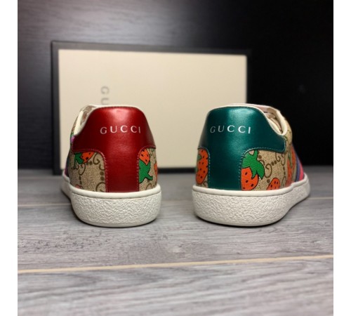 Женские кожаные кеды Gucci ACE. Кроссовки Gucci Disney