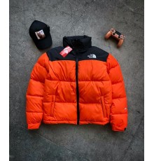 Куртка зимняя в стиле The North Face оранжевая