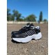 Женские кроссовки Adidas Magmur Runner black