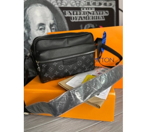 Сумка Louis Vuitton Outdoor Messenger Monogram Eclipse s036