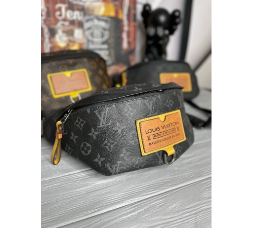 Бананка Louis Vuitton Discovery Bumbag Monogram Eclipse s032