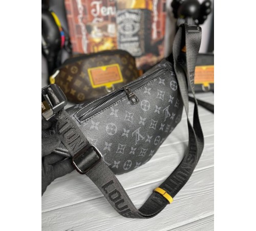 Бананка Louis Vuitton Discovery Bumbag Monogram Eclipse s032