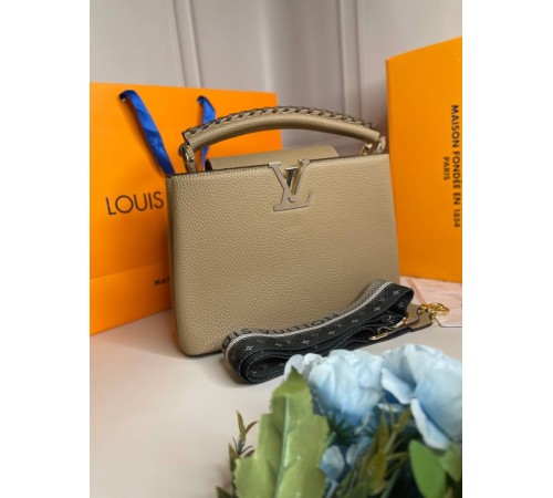 Сумка женская Louis Vuitton Capucines бежевая wb003