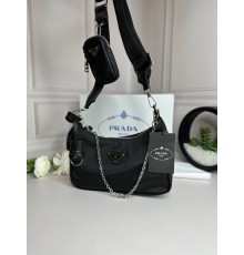 Женская Сумка Prada Re-Nylon Pochette   wb044    Black