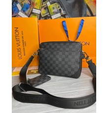 Мужская Сумка Louis Vuitton Trio Messen  ger Damie s056r Graphite