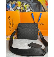 Мужская Сумка Louis Vuitton Trio Messenger Damier Infini  s058