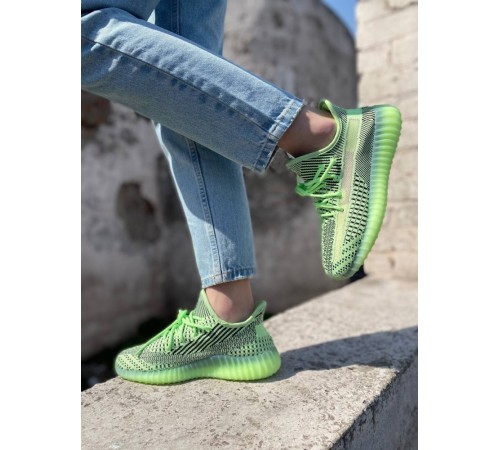 жіночі кросівки adidas yeezy boost 350 лимонні