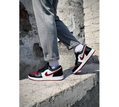 чоловічі кросівки nike air jordan 1 retro low black/burgundy/white