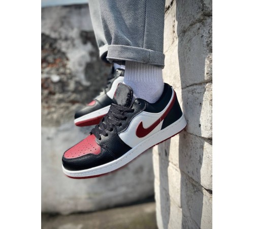 чоловічі кросівки nike air jordan 1 retro low black/burgundy/white