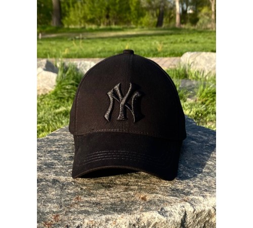 Кепка New York Yankees черная