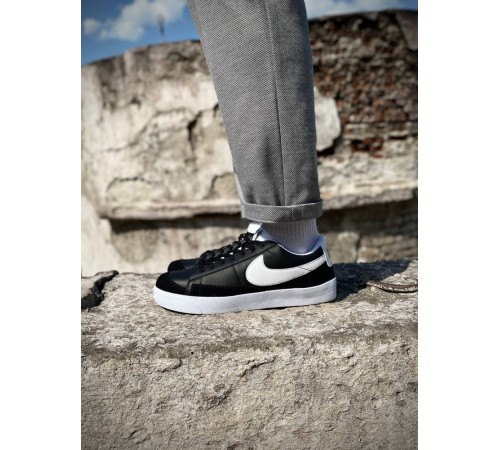 Чоловічі кросівки nike blazer low black white