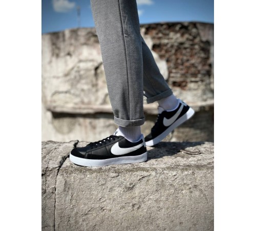 Чоловічі кросівки nike blazer low black white