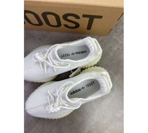 Кроссовки Adidas Yeezy Boost 350 V2 Triple white  белые ob195