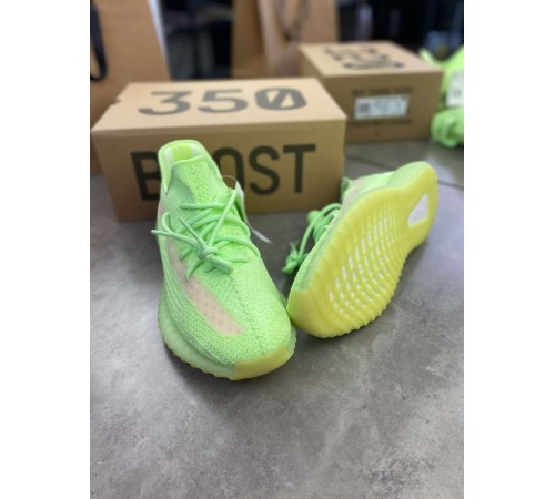 Кроссовки Adidas Yeezy Boost 350 V2 Glow зеленые ob291