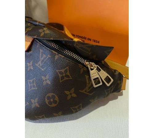 Сумка-бананка Louis Vuitton Bumbag Monogram unisex brown