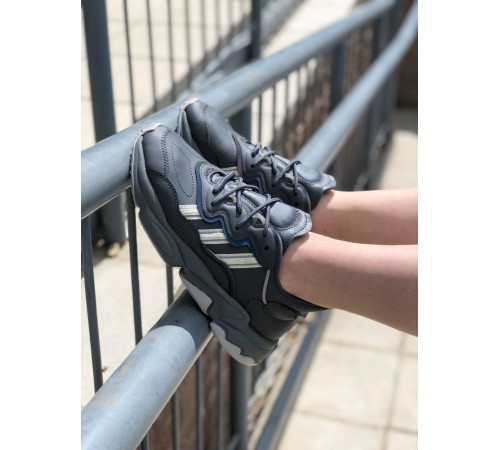 Жіночі кросівки Adidas Ozweego Dark Grey