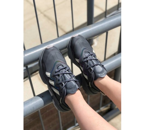 Жіночі кросівки Adidas Ozweego Dark Grey