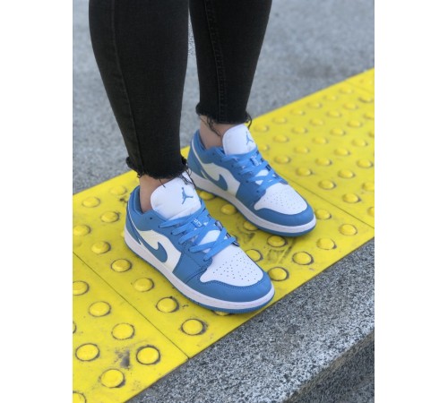 Жіночі кросівки Nike Air Jordan 1 Low