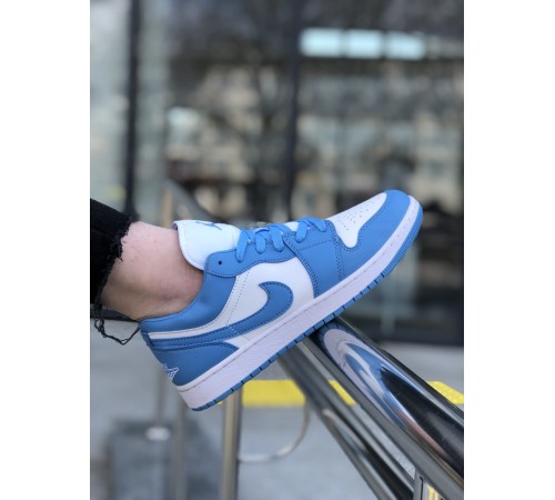 Жіночі кросівки Nike Air Jordan 1 Low