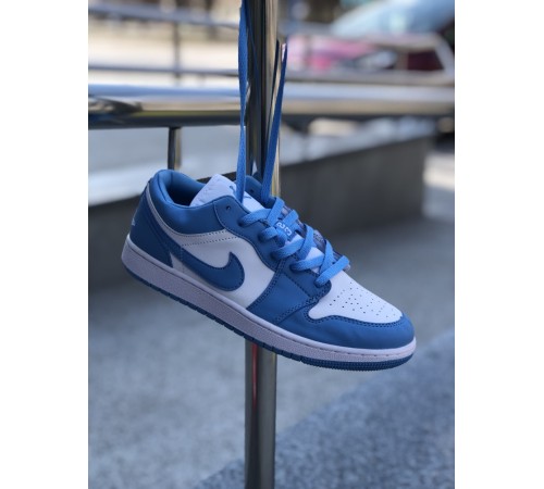 Жіночі кросівки Nike Air Jordan 1 Low