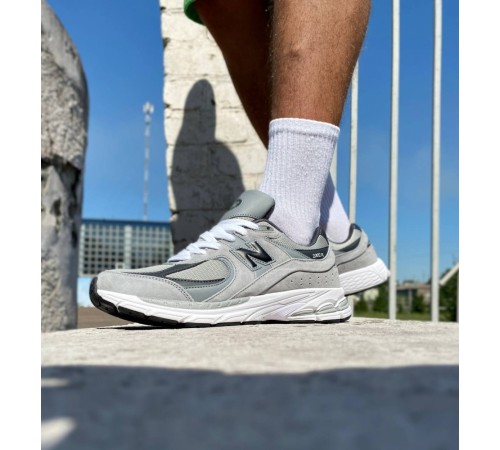 Чоловічі кросівки New balance 2002R light grey