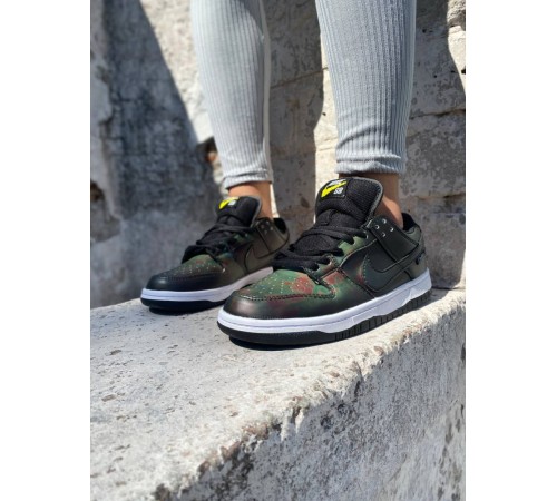 Жіночі кросівки Nike SB Dunk Low Civilist