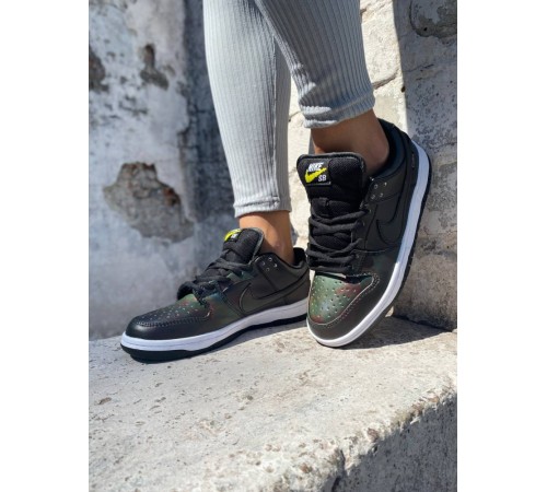 Жіночі кросівки Nike SB Dunk Low Civilist