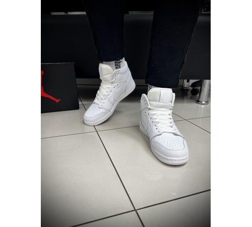 Кроссовки высокие Nike Air Jordan 1 кожа (White)