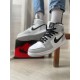 Кроссовки Nike Air Jordan 1 OG (gray white black)