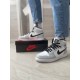 Кроссовки Nike Air Jordan 1 OG (gray white black)