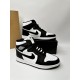 Кроссовки высокие Nike Air Jordan 1 (black / white)