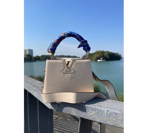 Жіноча сумка Louis Vuitton 20*15*8 бежева