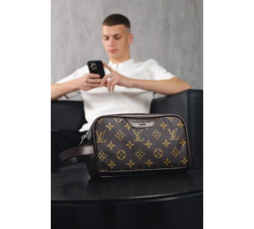 Клатч Louis Vuitton коричневий