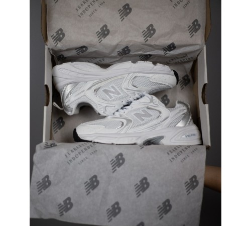 Жіночі кросівки New Balance 530 White