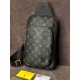 Мужская сумка Louis Vuitton Avenue Monogram Eclipse с лого внизу s003