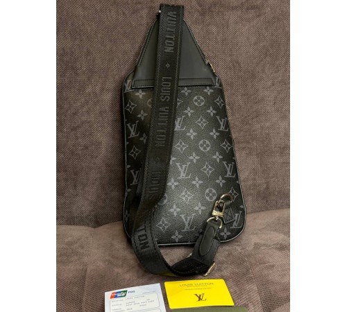 Мужская сумка Louis Vuitton Avenue Monogram Eclipse с лого внизу s003