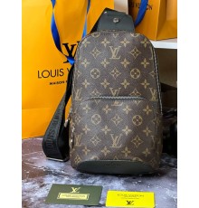 Мужска сумка Louis Vuitton Avenue Sling Monogram Eclipses040-1