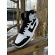 Кроссовки высокие Nike Air Jordan 1 (white / black)