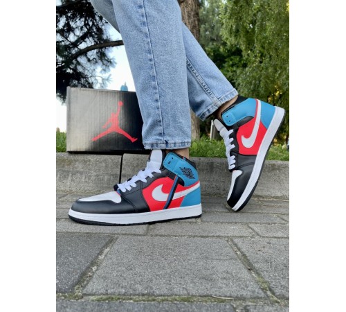 Кроссовки Nike Air Jordan 1 (белый\красный\синий\голубой)