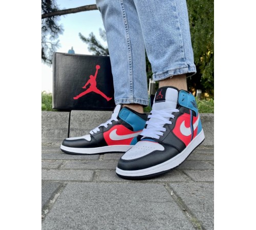 Кроссовки Nike Air Jordan 1 (белый\красный\синий\голубой)