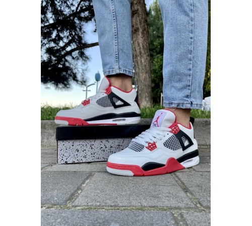 Кроссовки Nike Air Jordan Retro 4 (Белые с красным)