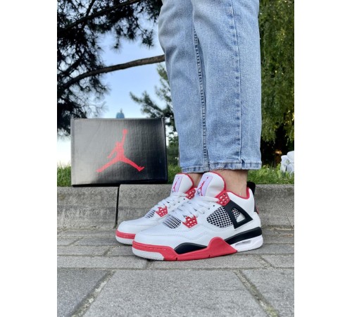 Кроссовки Nike Air Jordan Retro 4 (Белые с красным)