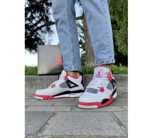 Кроссовки Nike Air Jordan Retro 4 (Белые с красным)