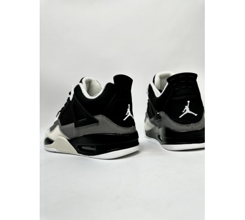 Зимние кроссовки Nike Air Jordan 4 Retro (black / gray / white)